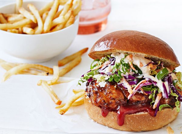 spicy-smoky-bbq-chicken-burger-taste_1980x1320-133719-1 spicy-smoky-bbq-chicken-burger-taste_1980x1320-133719-1
