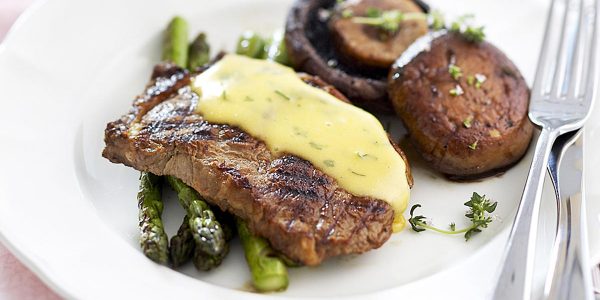 steak-mushrooms-asparagus-bearnaise-sauce steak-mushrooms-asparagus-bearnaise-sauce